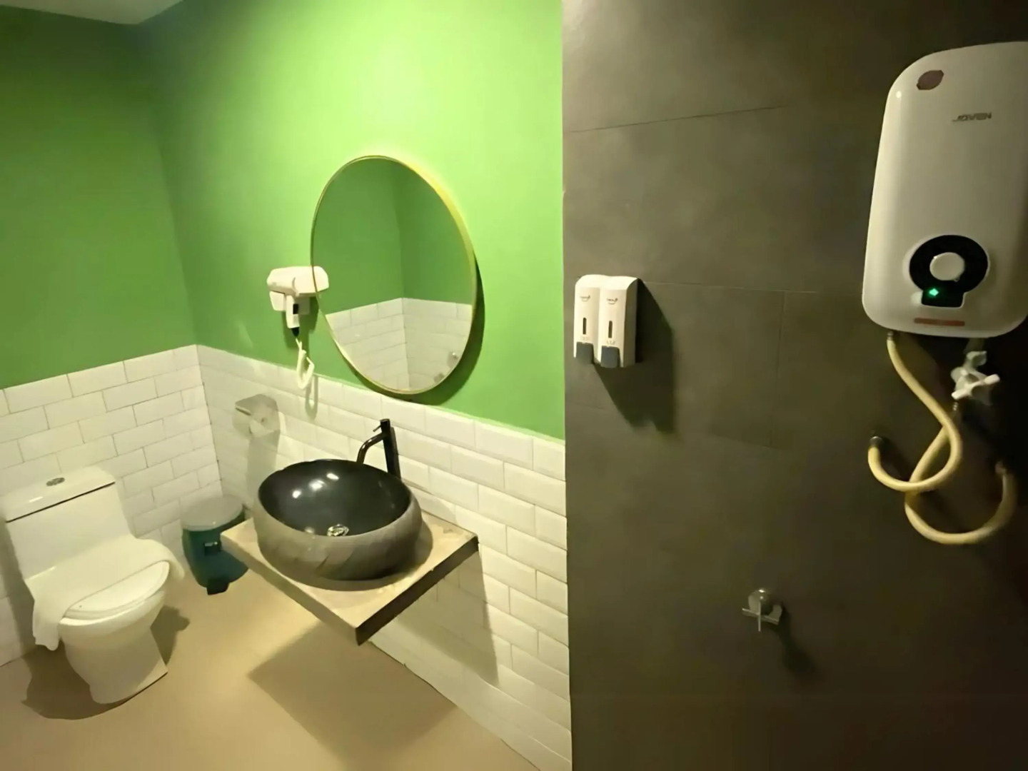 Smile Hotel Danau Kota