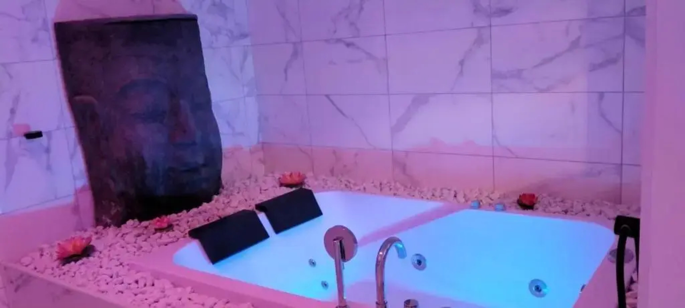 Appartement Jacuzzi Privatif et Romantique Centre