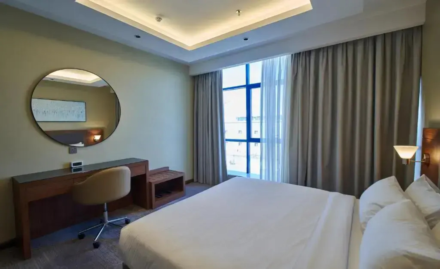 Platinum Hotel