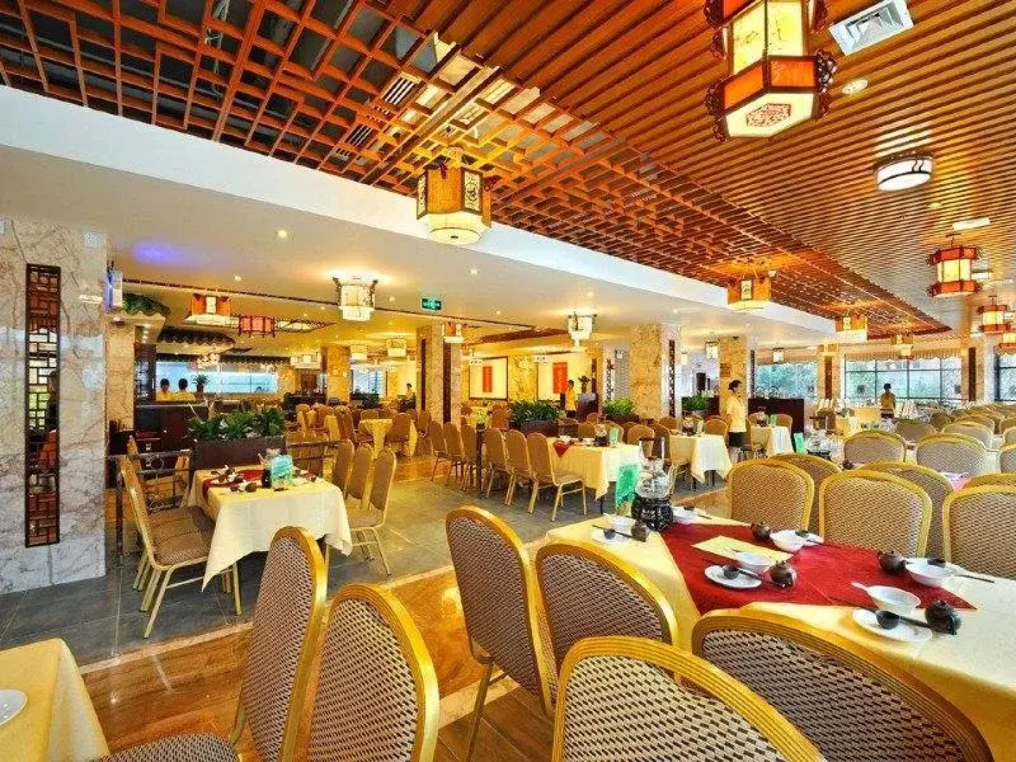 Jiahu International Hotel