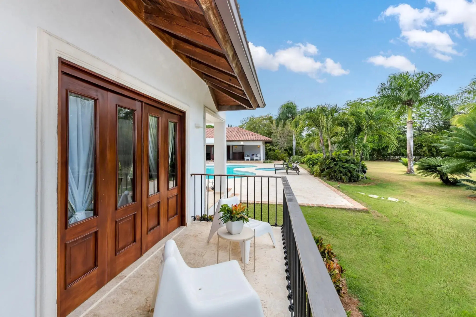 Casa de Campo Villa Luxurious Property up to 12 People With Pool Jacuzzi BBQ Golf