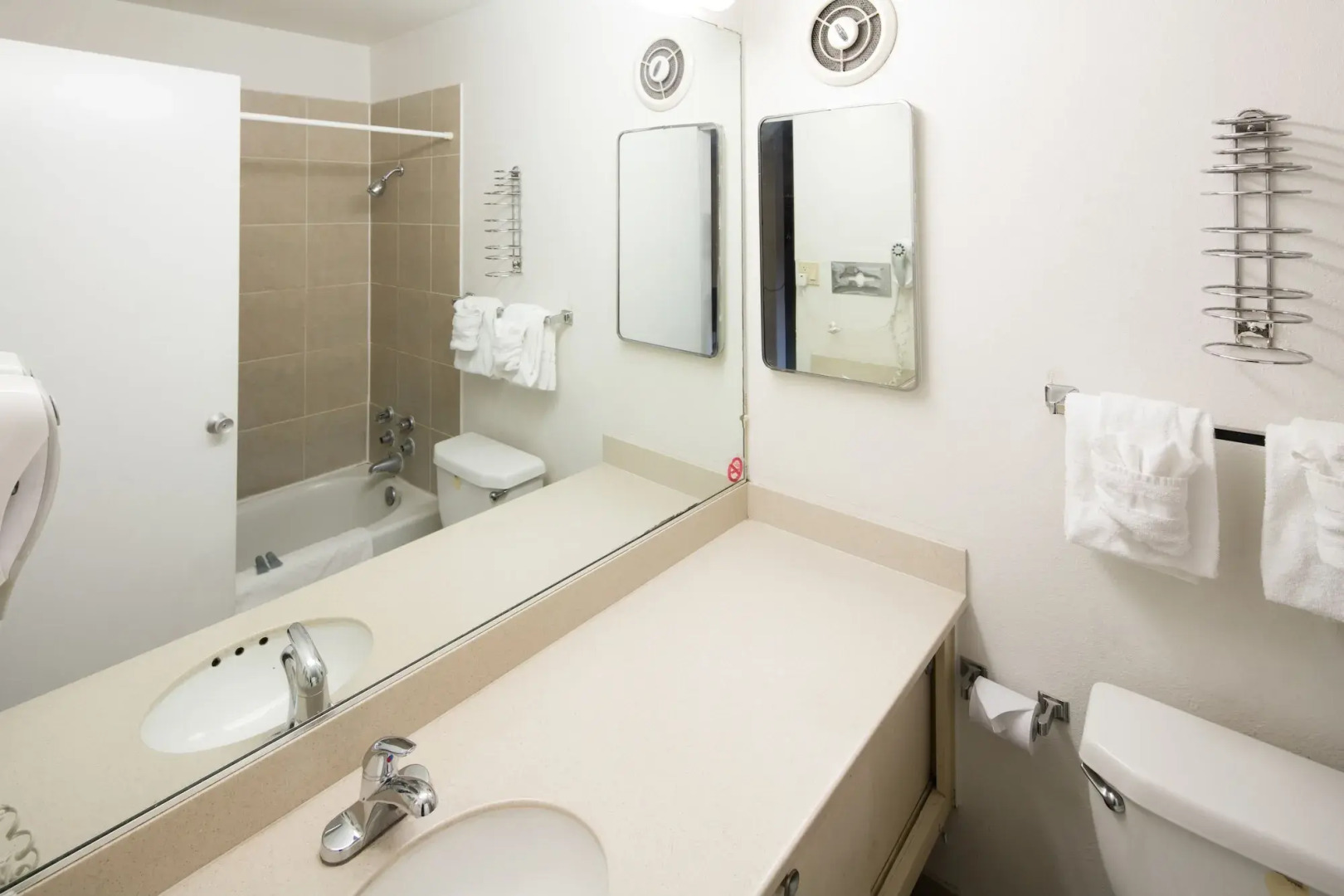 Days Inn by Wyndham Chico