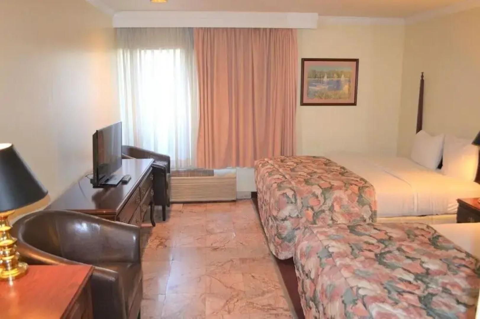 Merced Inn and Suites