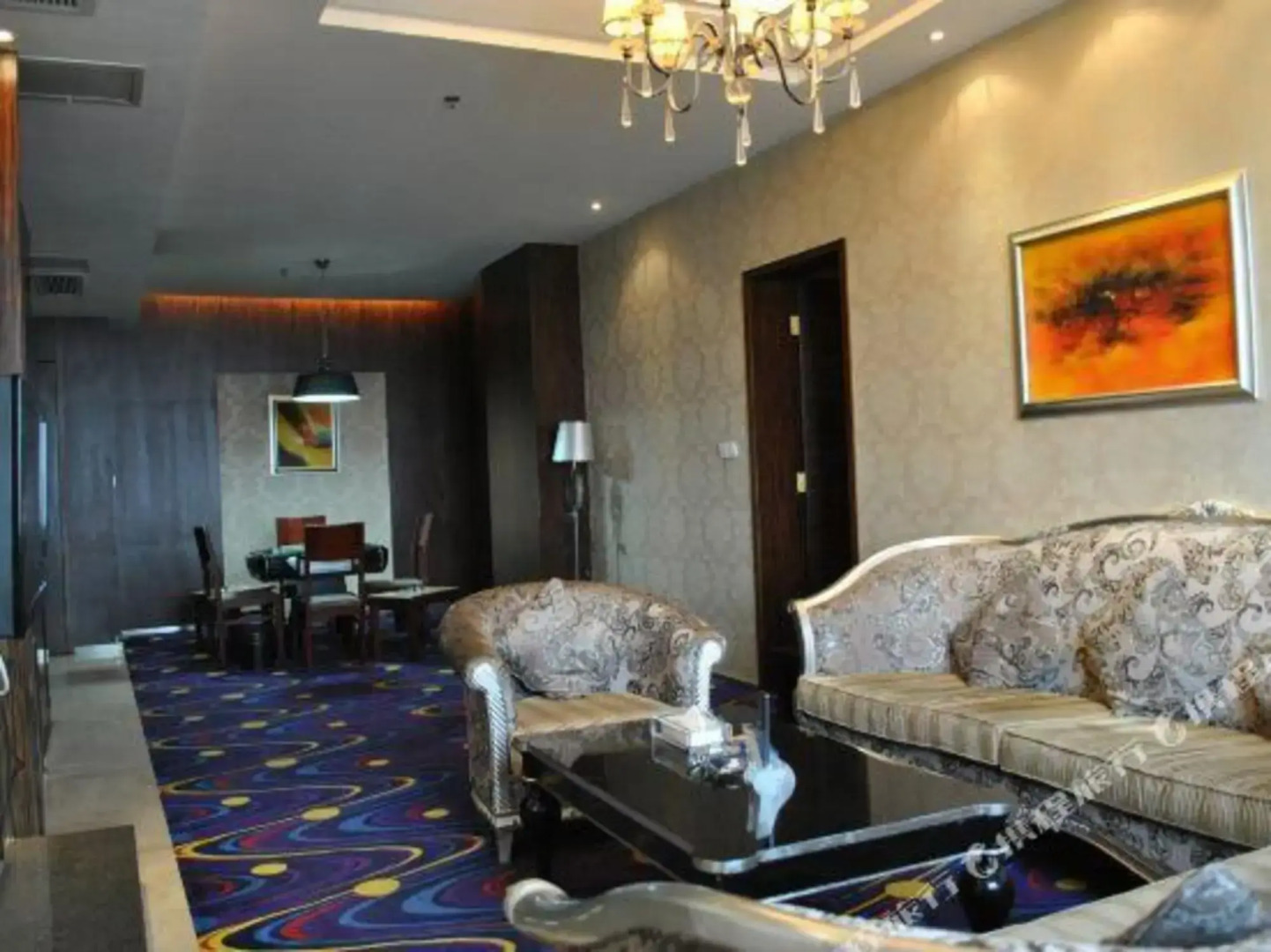 Yufeng International Hotel