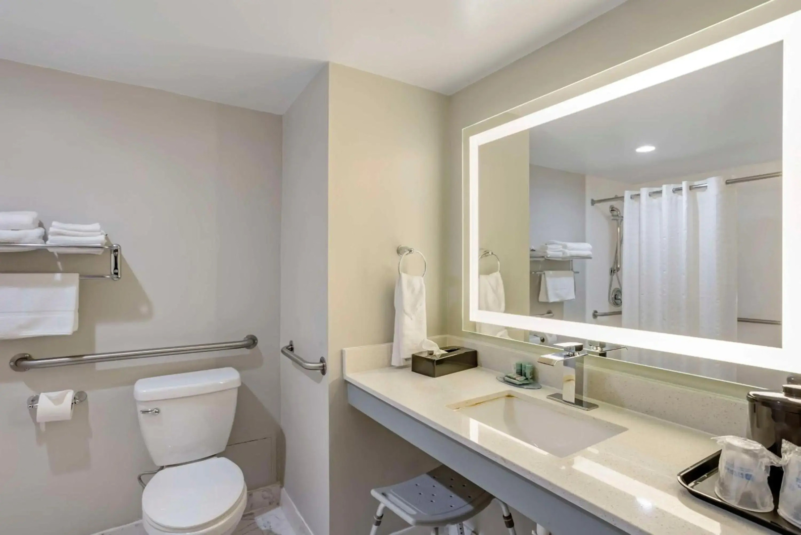 Best Western Rutgers University Hotel