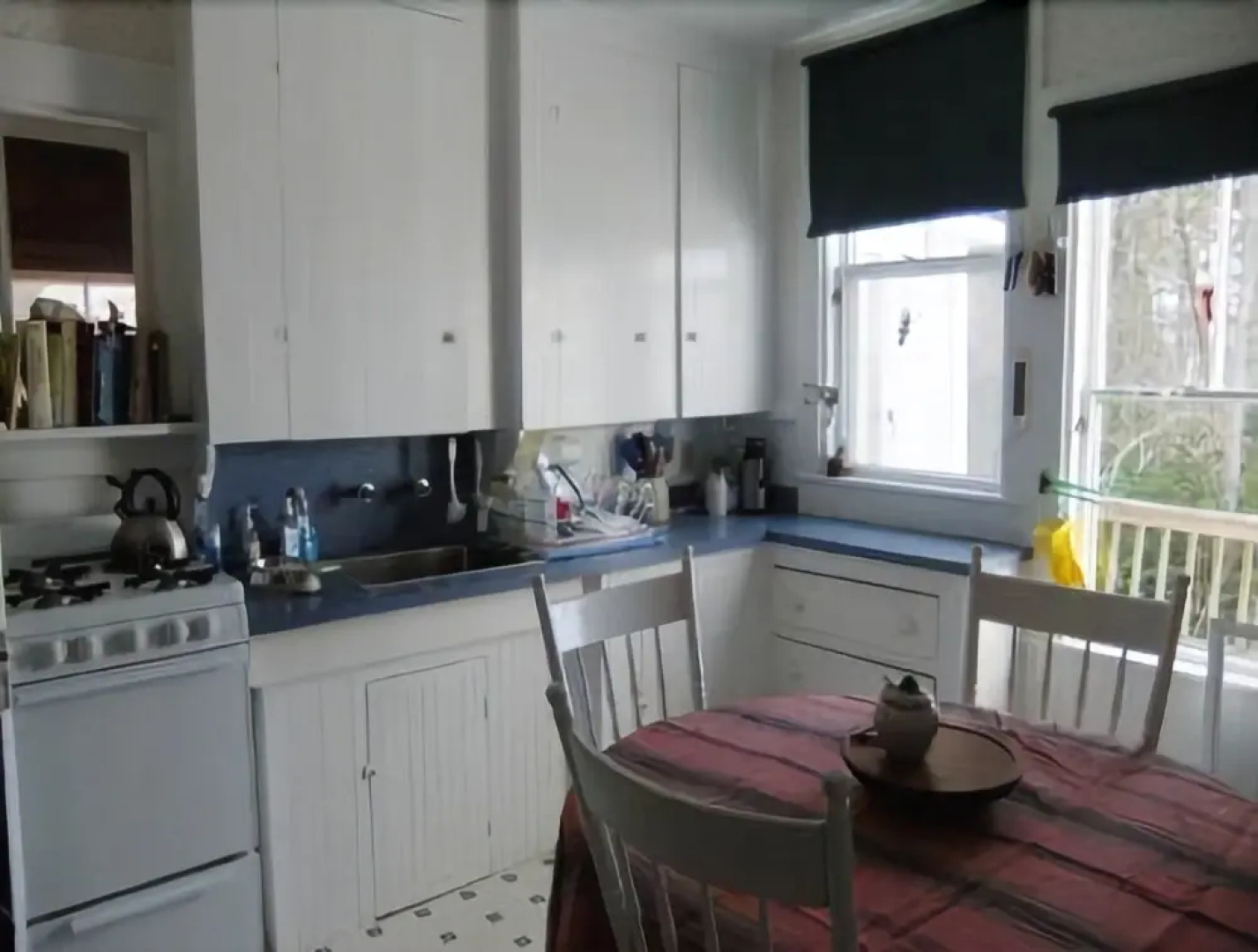 Holmes Caldwell Cottage - Three Bedroom Home