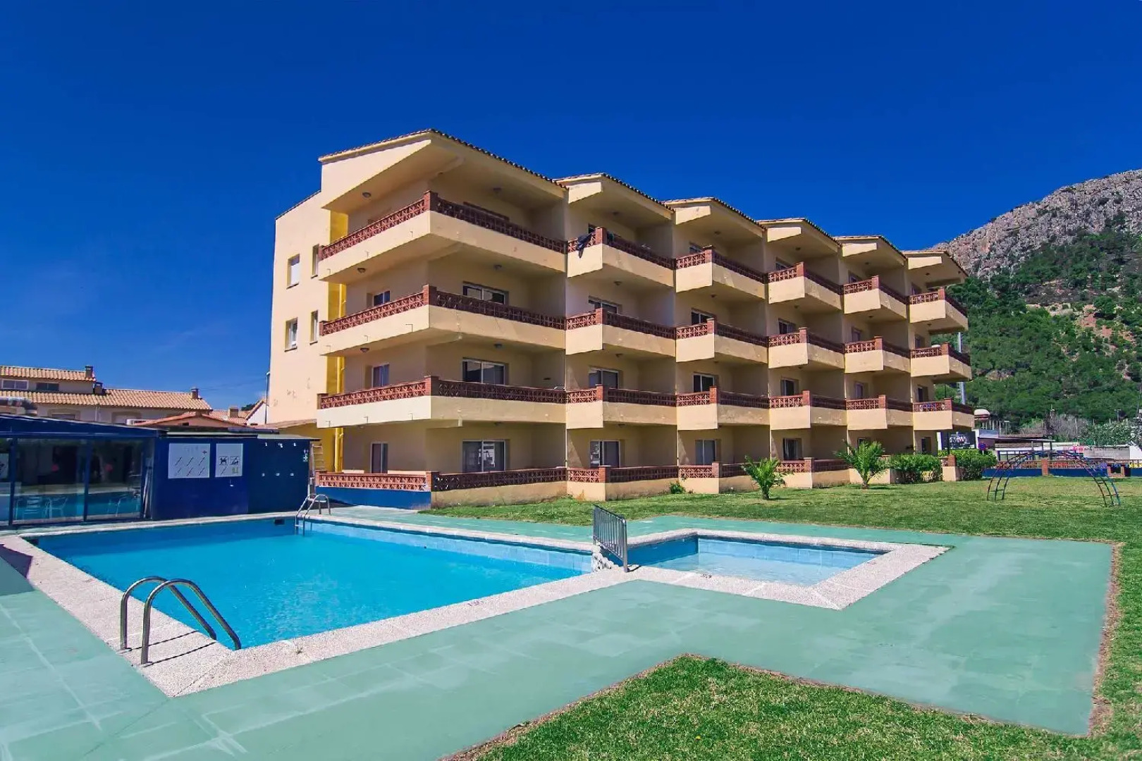 RVApartaments El Quijote