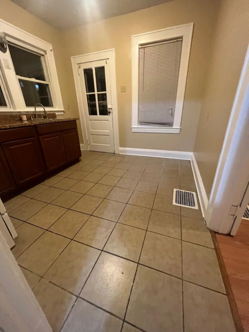 Karan Luxury Apartment