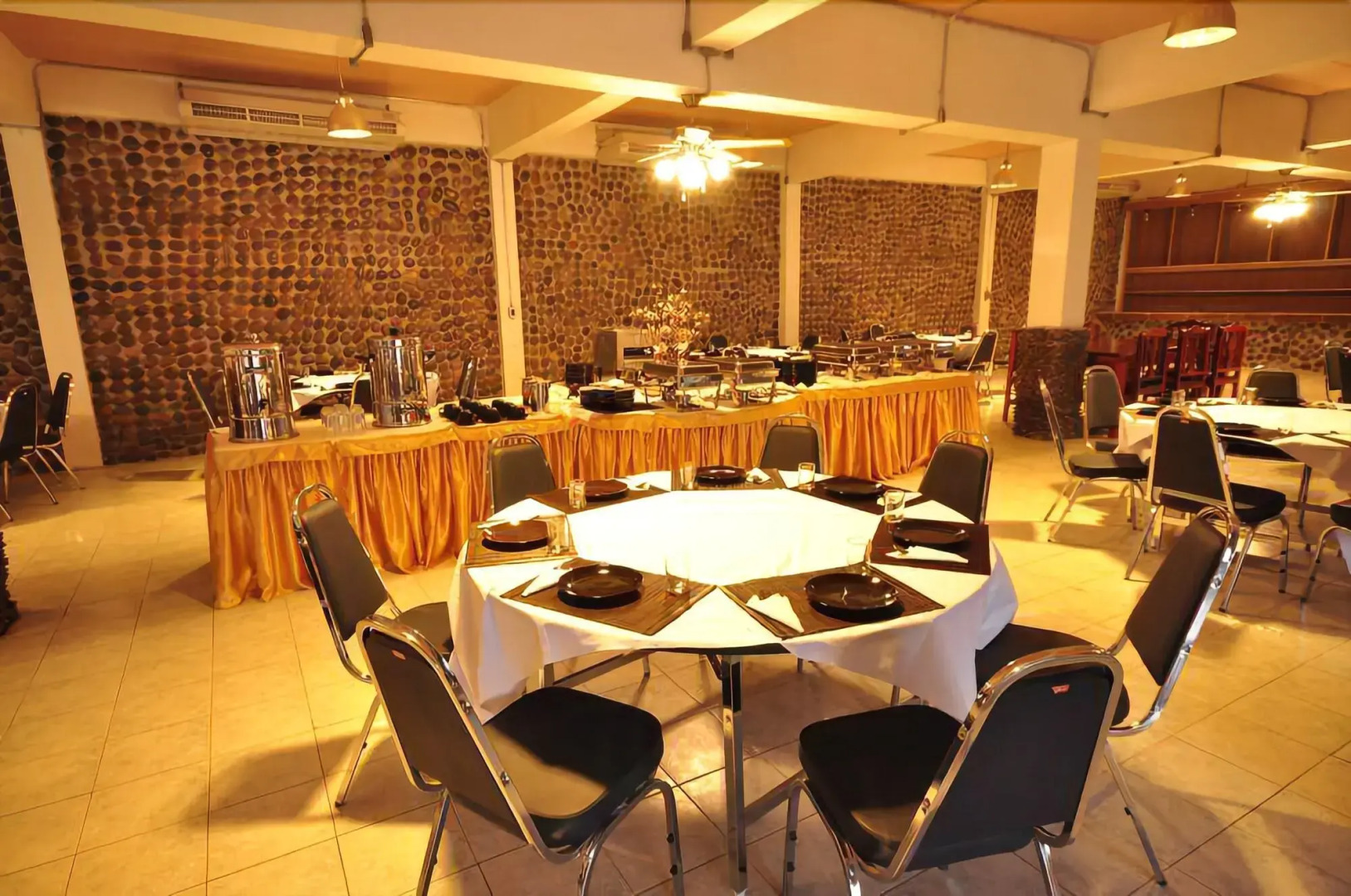 Piyaporn Hill Paradise