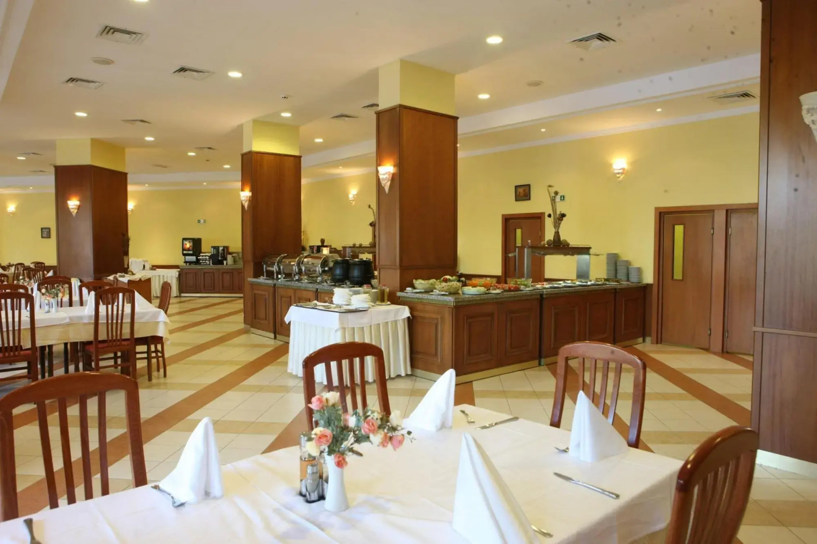 Berlin Golden Beach Hotel