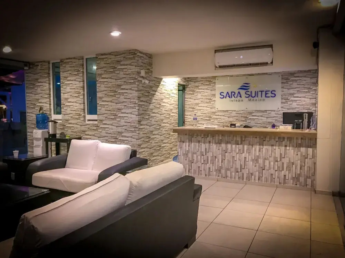 Sara Suites Ixtapa
