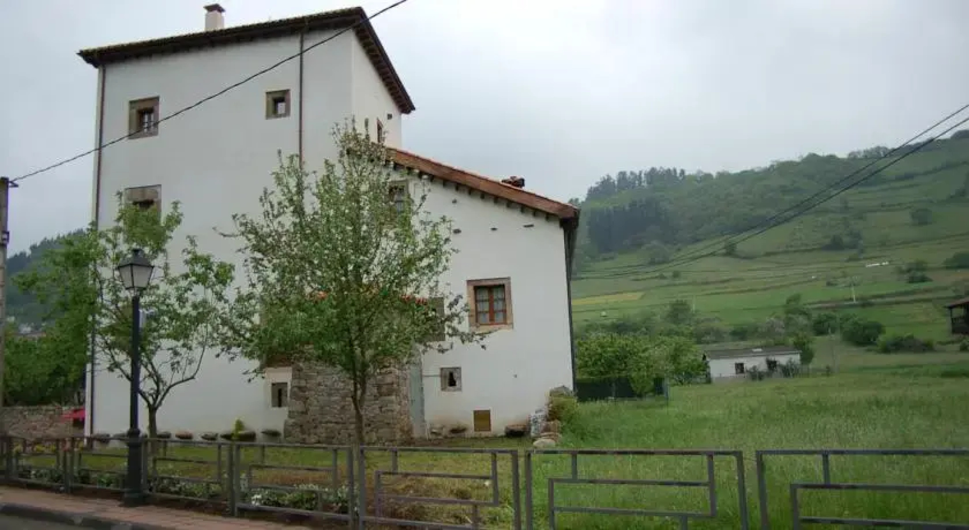 Hotel Torre de Tuña