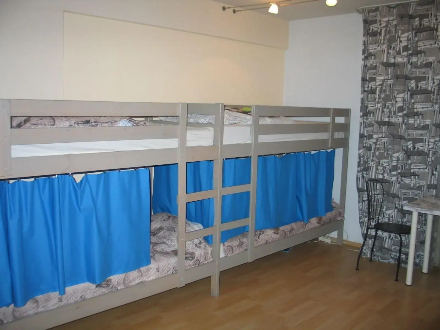 Stop House Хостел