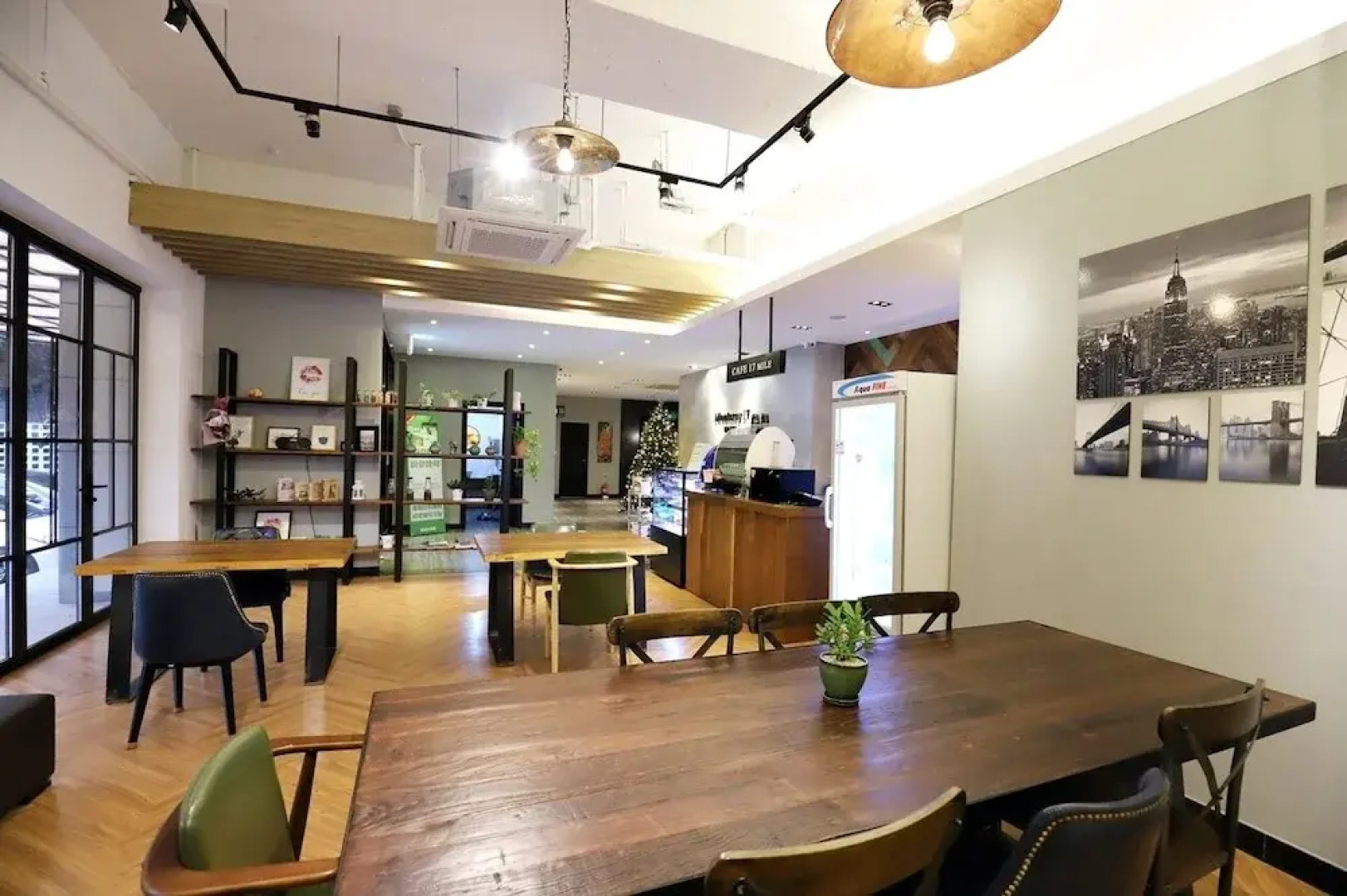 Yongin Monterey 17 Hotel