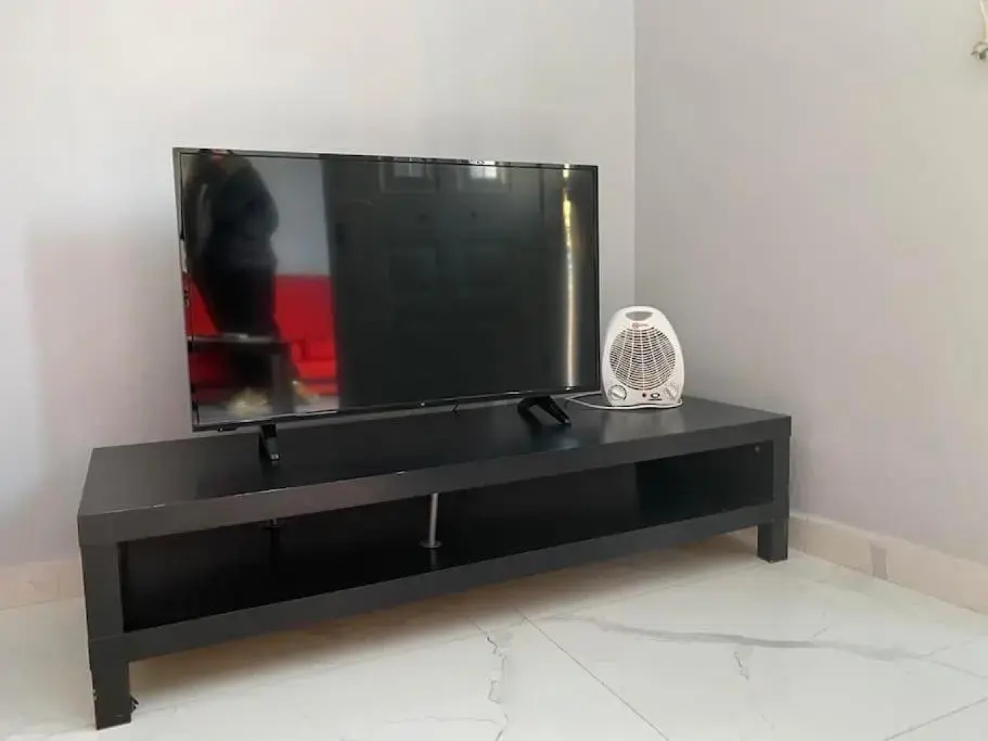 luxury apartment 11' from Athens center