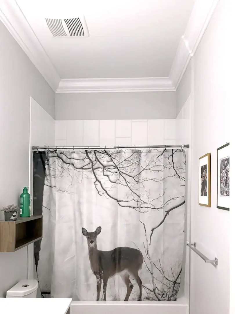 Eclectic Boho-Chic Flat & Patio by Elevate Rooms