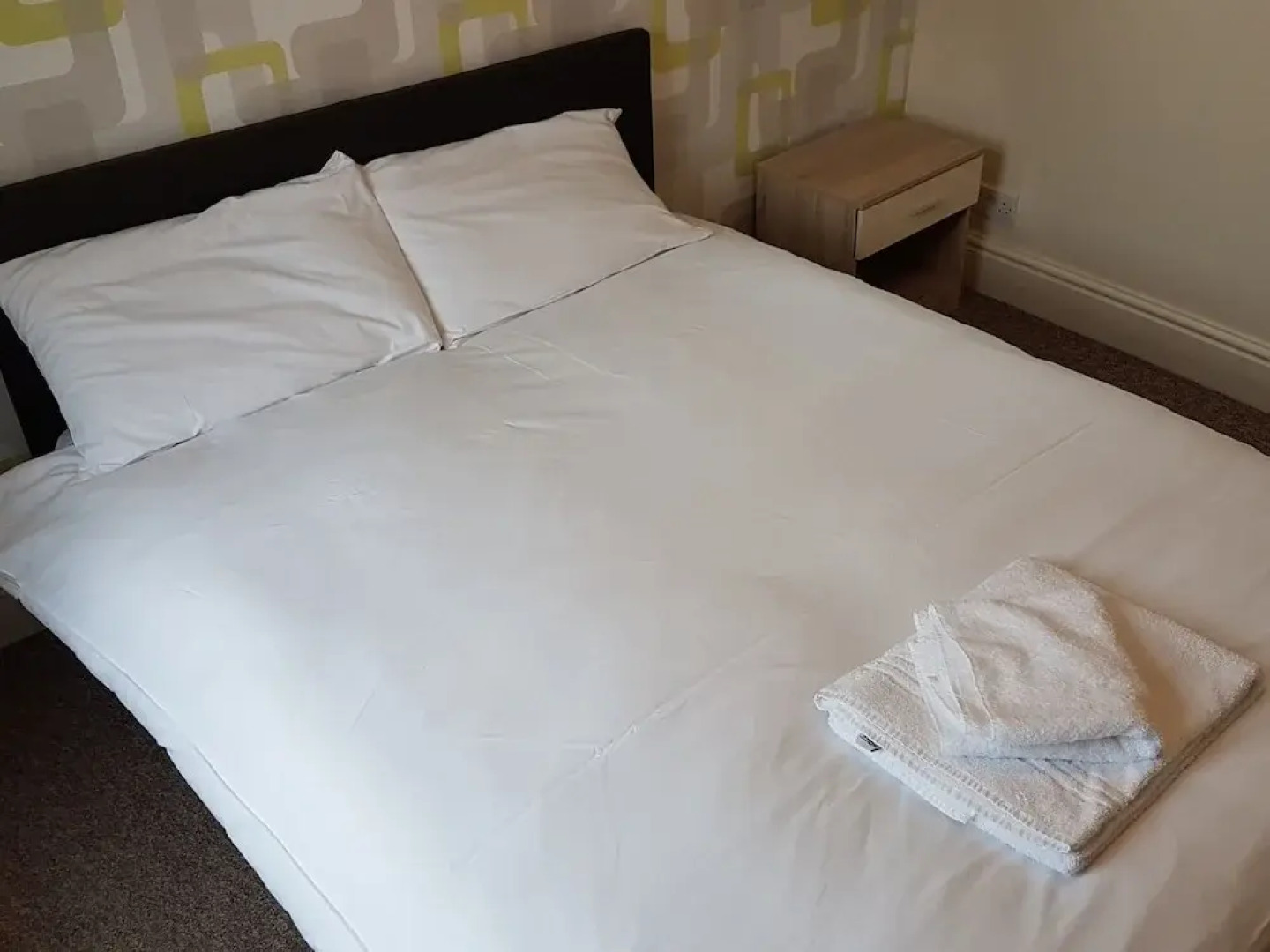 Reginald Budget Rooms