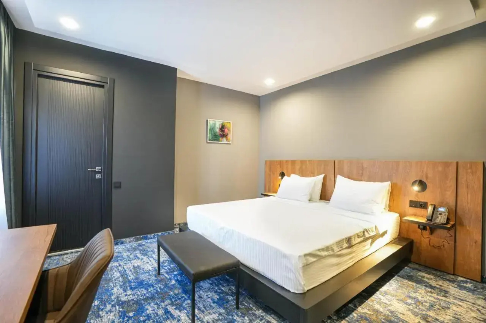 Отель Splendid Tbilisi