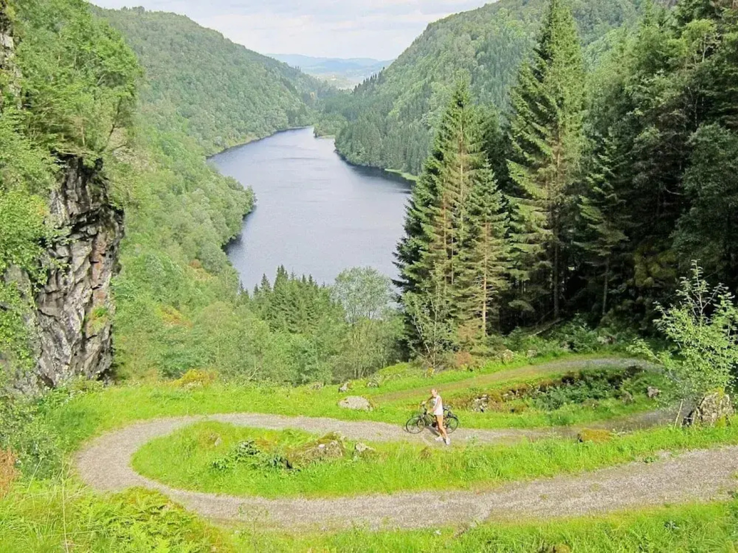 6 Person Holiday Home in Lonevag-by Traum