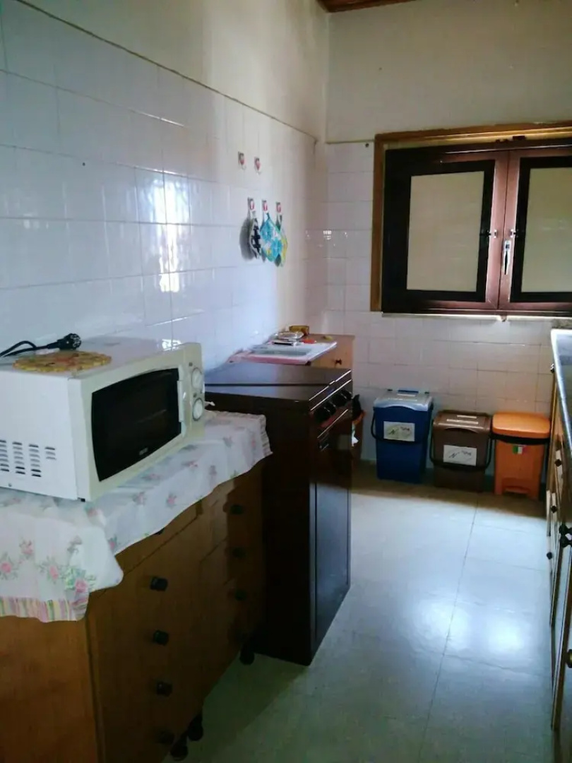 House With 2 Bedrooms in Mistretta, With Terrace - 14 km From the Beach