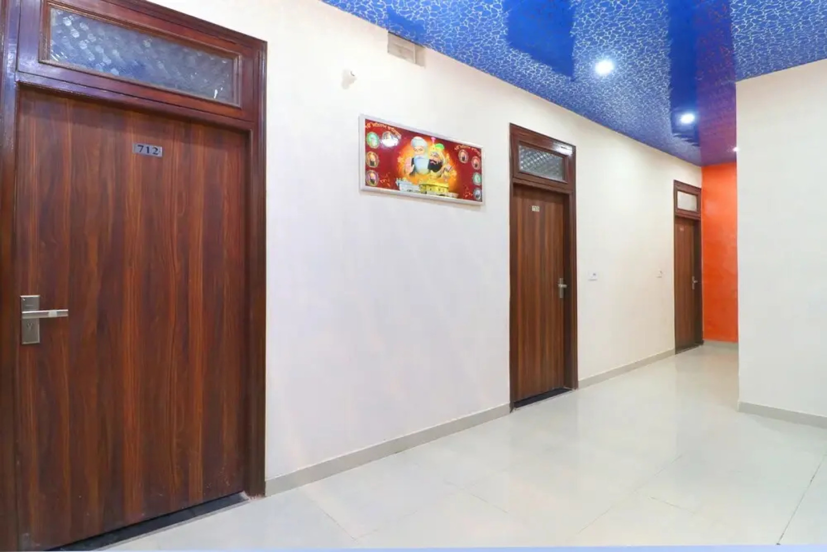 Oyo 24417 Hotel Seven Inn