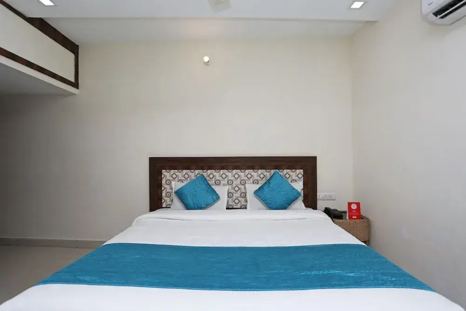 OYO 1355 Hotel Dream