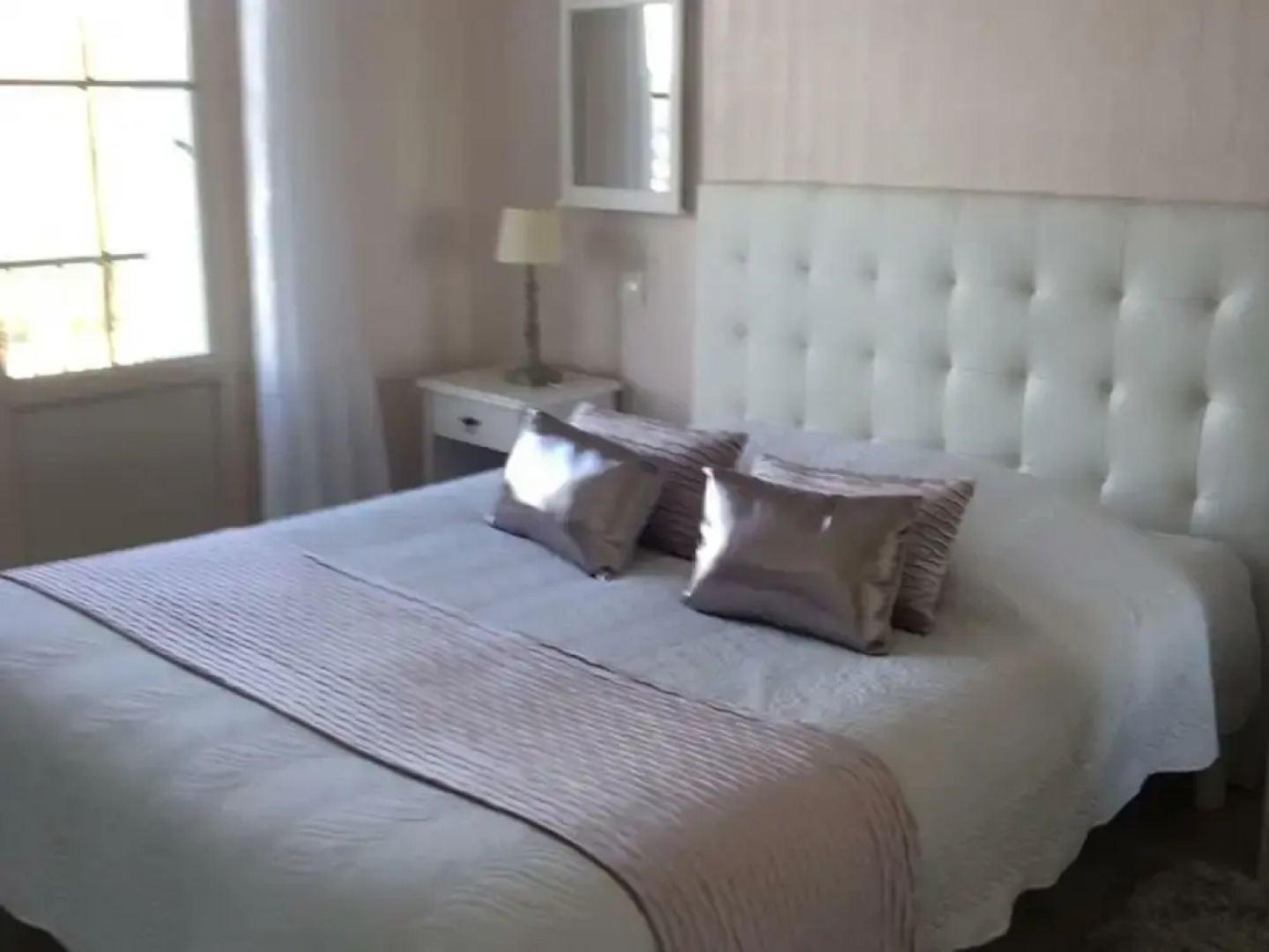 Enticing Holiday Home in Tulle with Garden