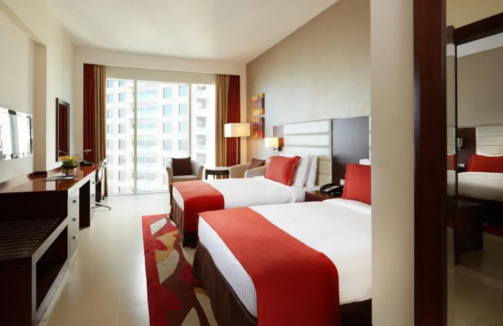 Отель Millennium Central Downtown