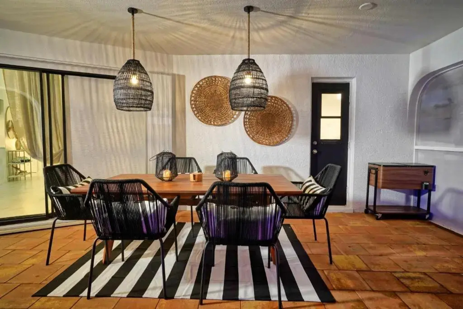 Glamorous 3-Bedroom Villa with Heated Pool Sarasota Area