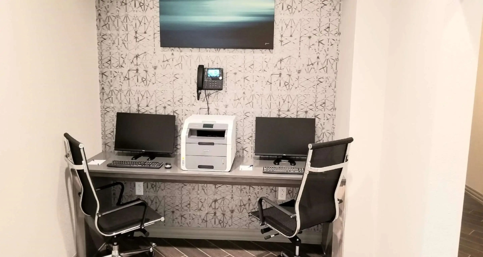 Best Western Plus Parkside Inn & Suites