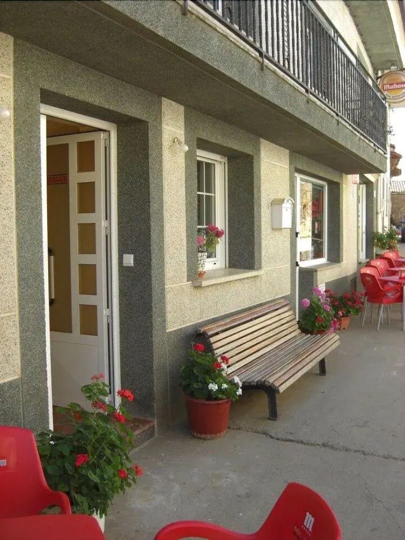 Albergue Agustina - Hostel