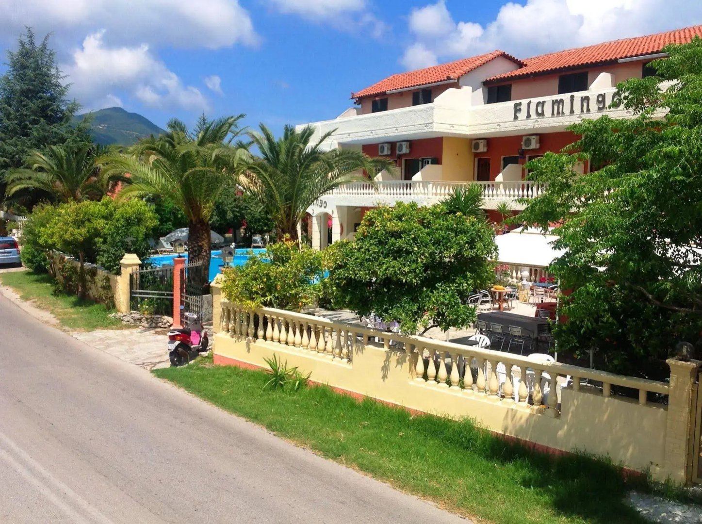 Flamingo Apartments Moraitika Corfu