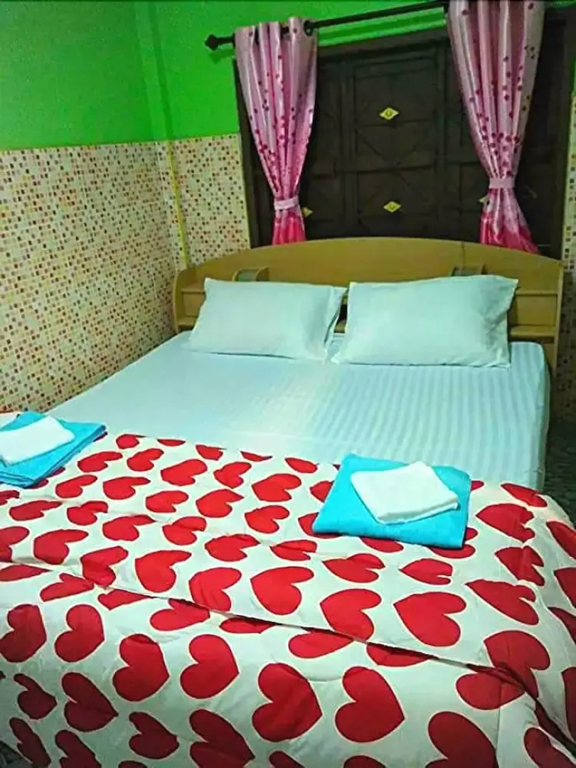 Sky Beach Travel & Hostel