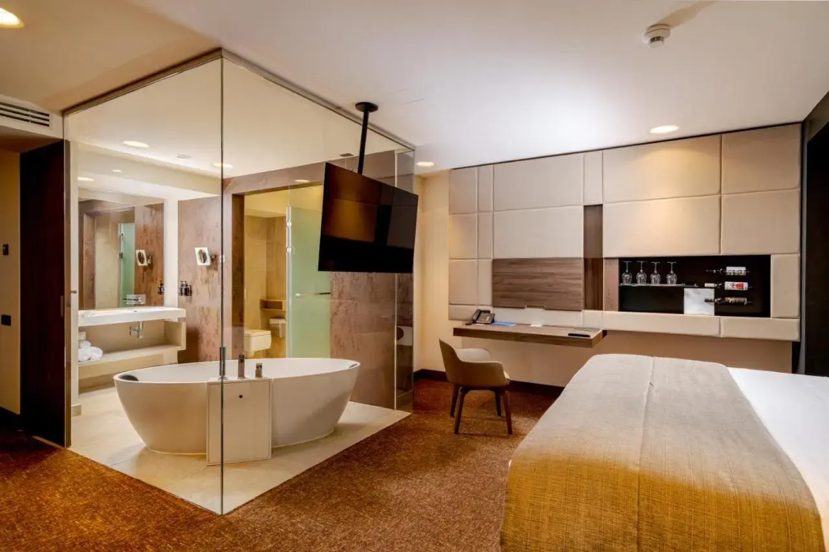 Kronwell Brasov Hotel