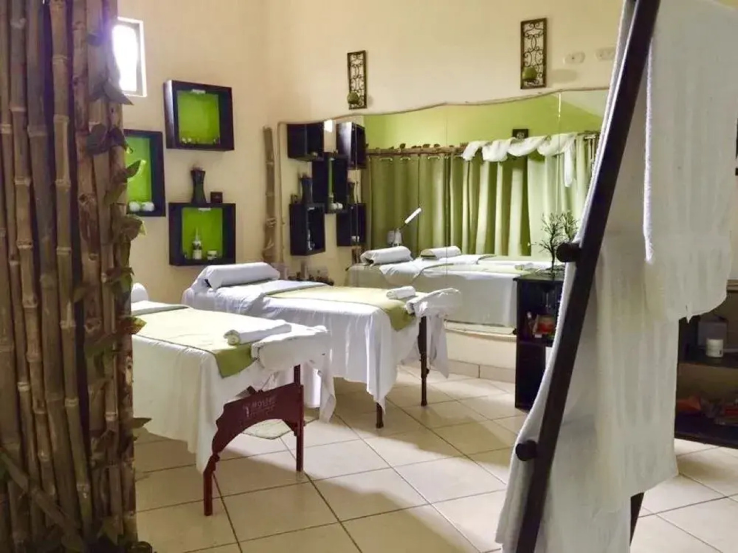 Villas Hermosa Heights