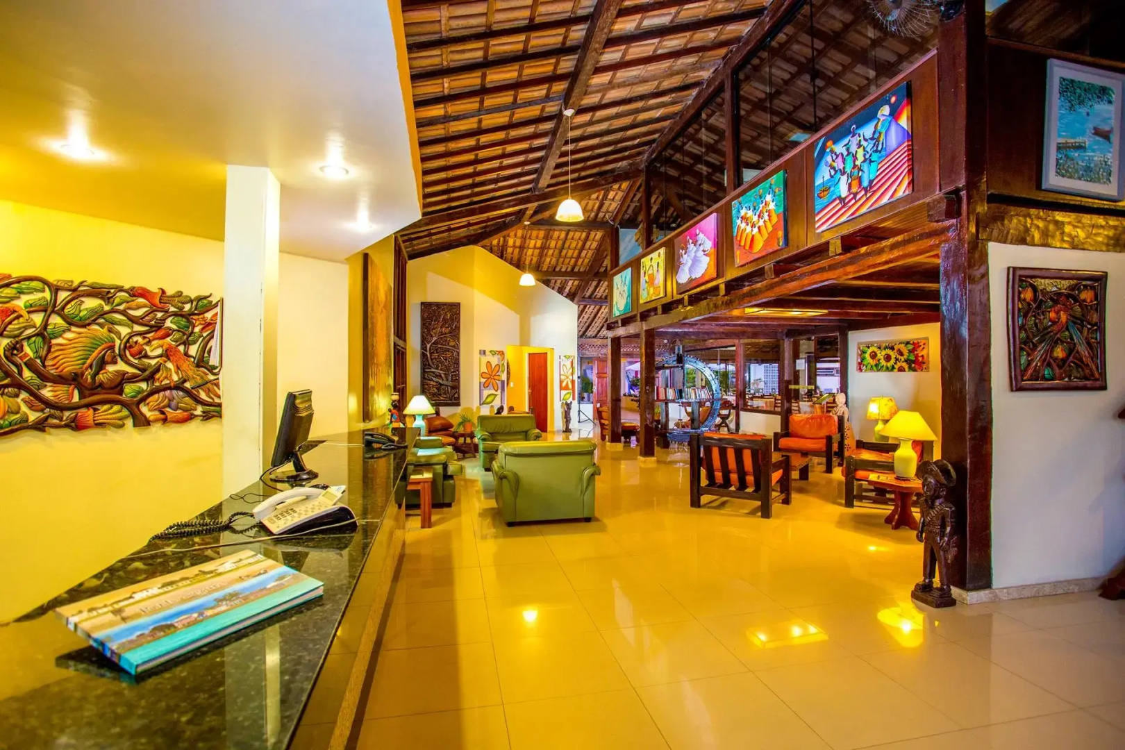 Happy Hotel Girassol