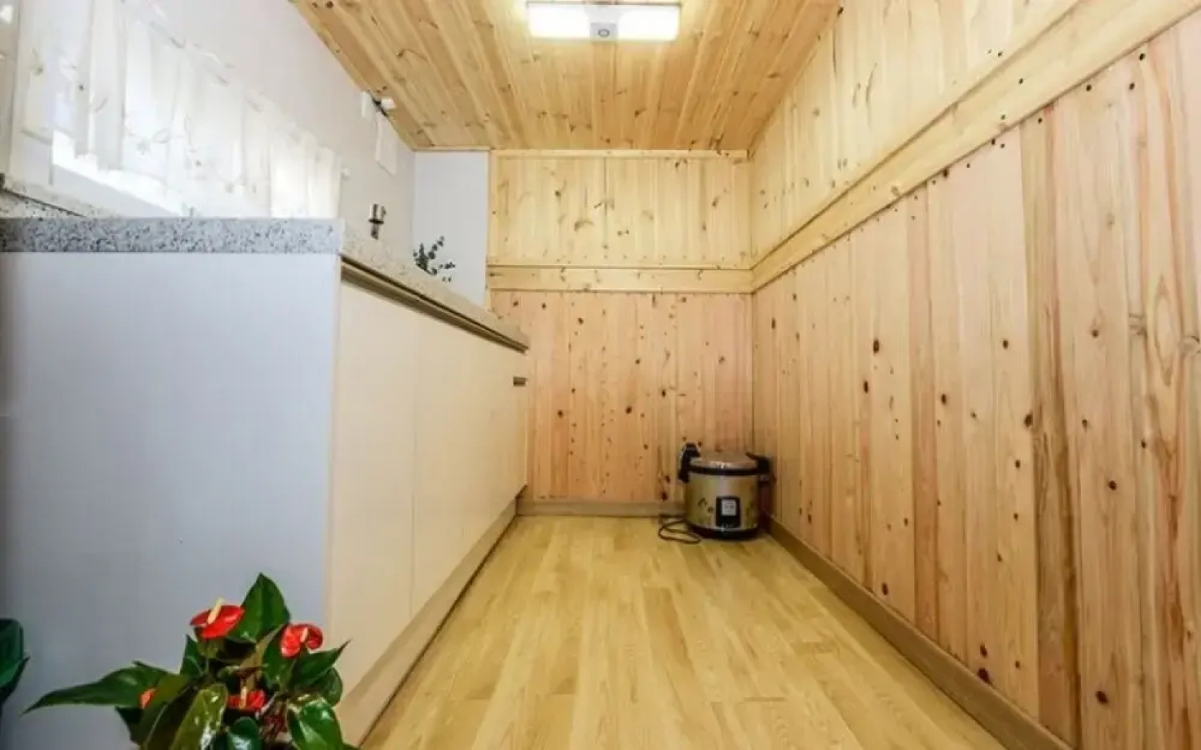 Hongcheon Orange Pekoe Pension