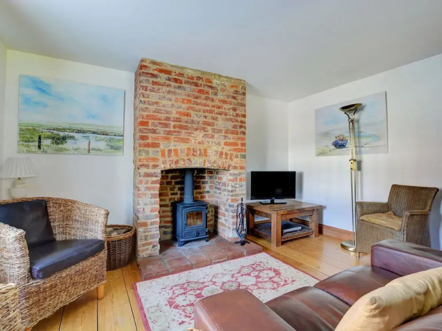 Tasteful holiday home in East Rudham with Garden