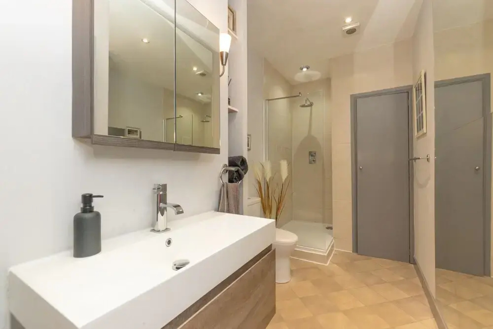 Vibrant City Centre Living