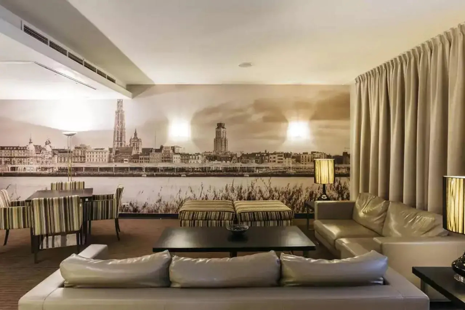 Astoria Hotel