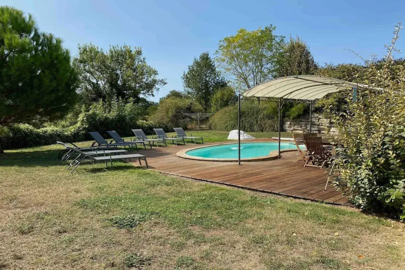 Le Genet With Private Swimming Pool