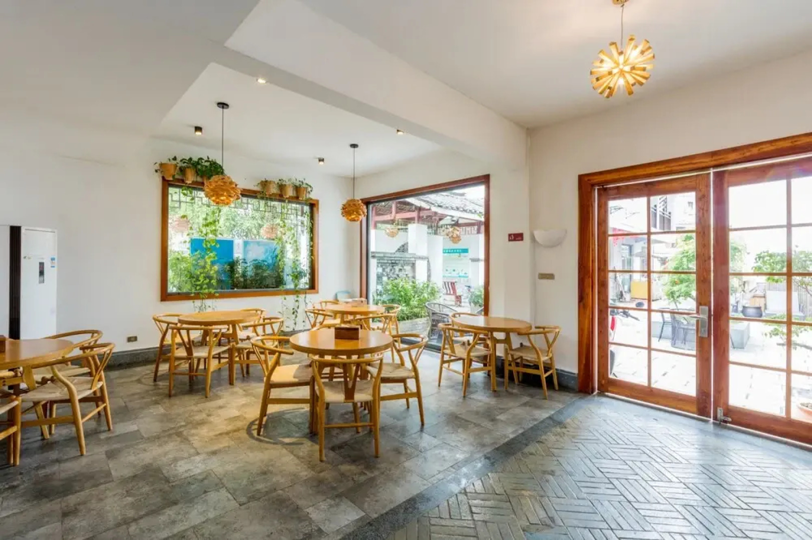 Guilin Rain Cloud Live Hotel