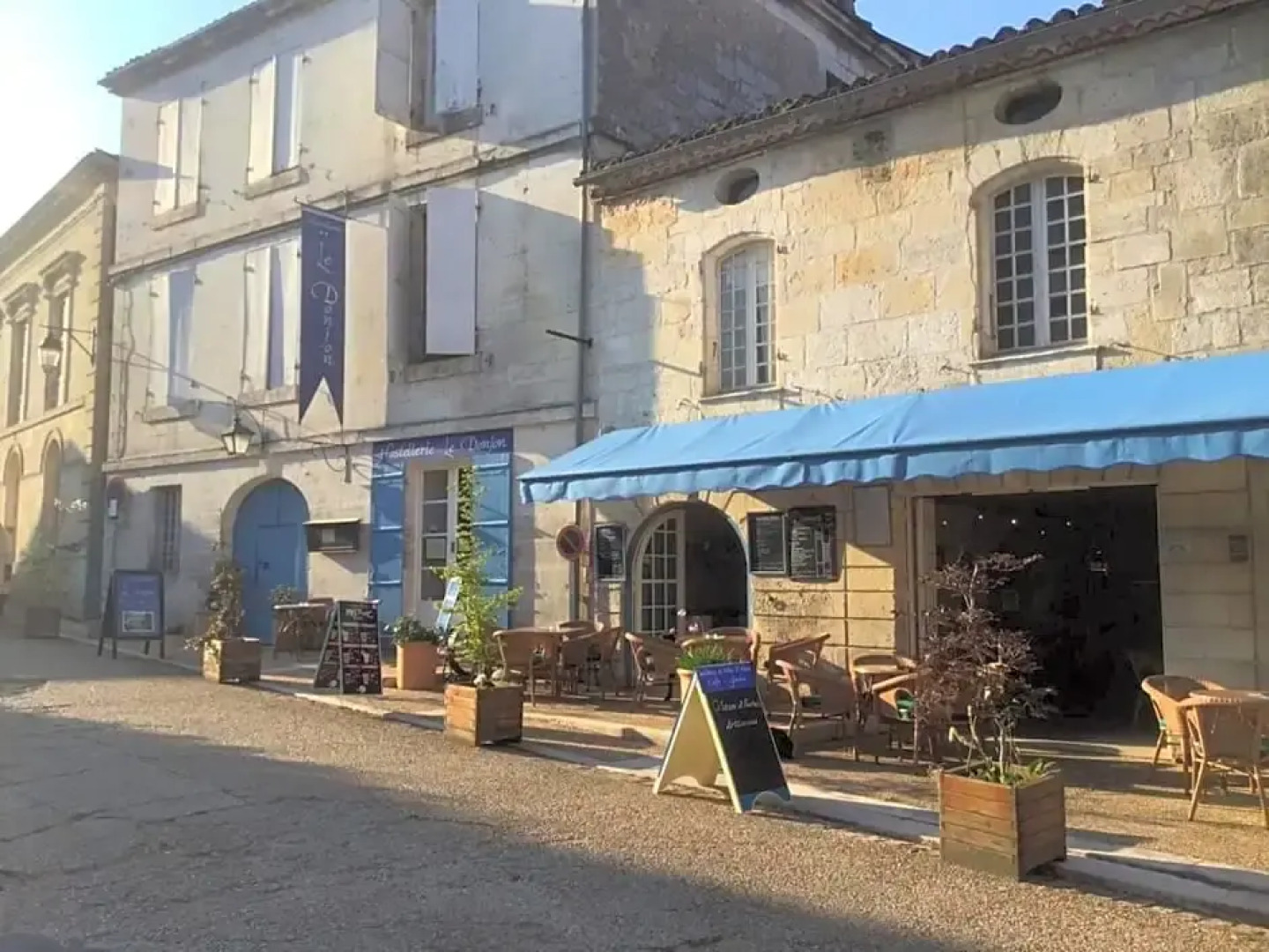 Chambres d'Hotes Hostellerie Le Donjon