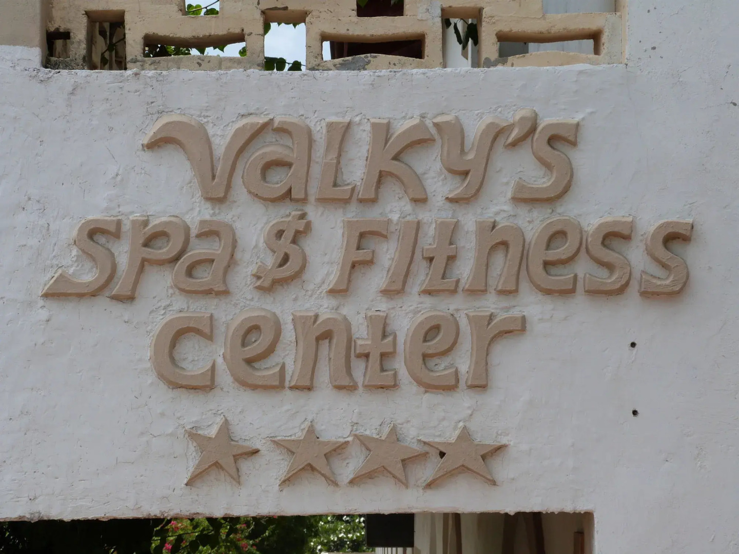 Aquarius Club International Resort