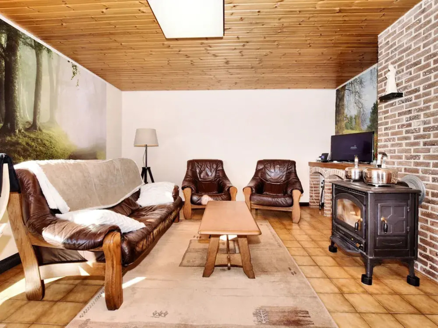 Holiday Home in Nadrin With Private Terrace