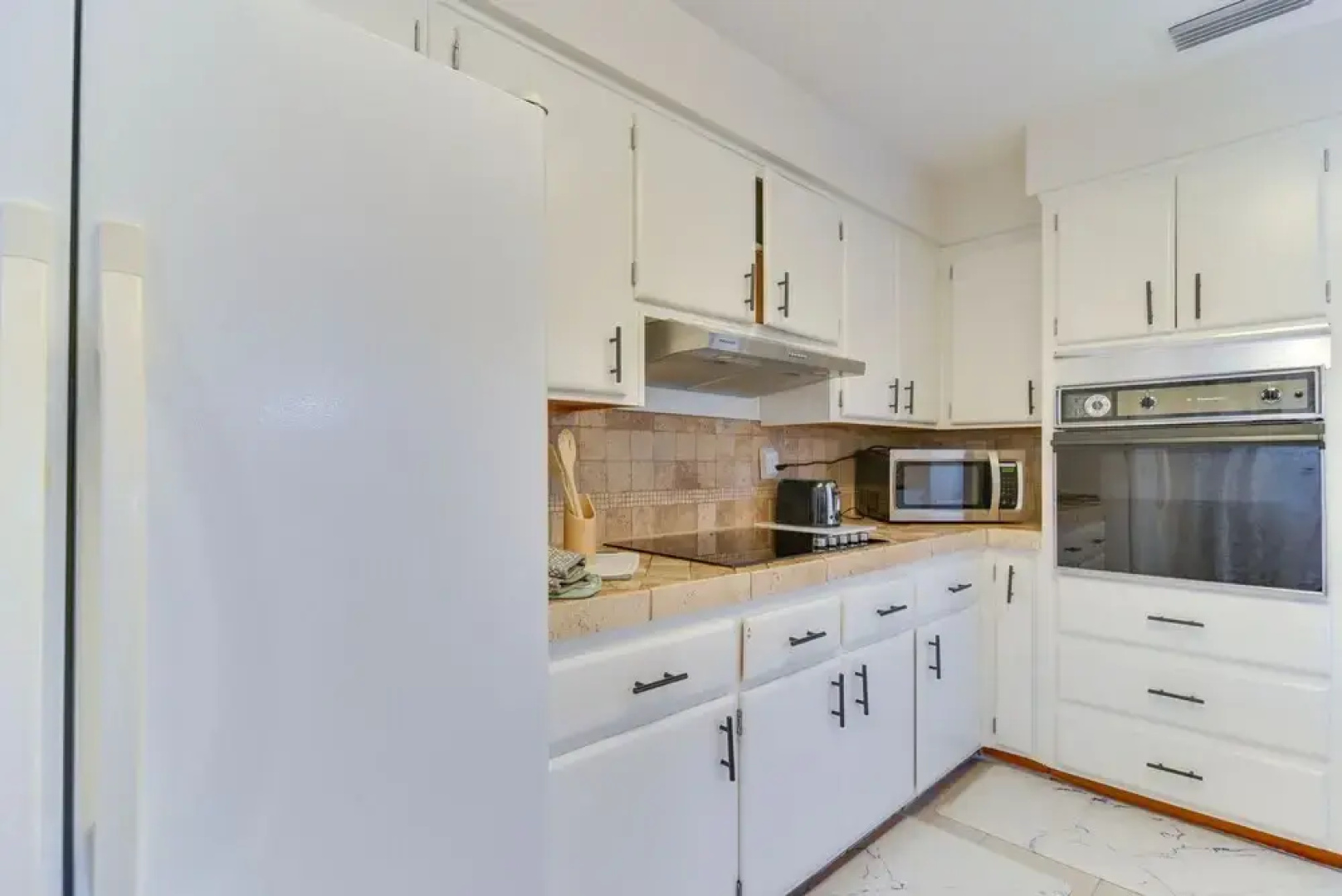 Largo House w/ Backyard Oasis & Proximity to Beach