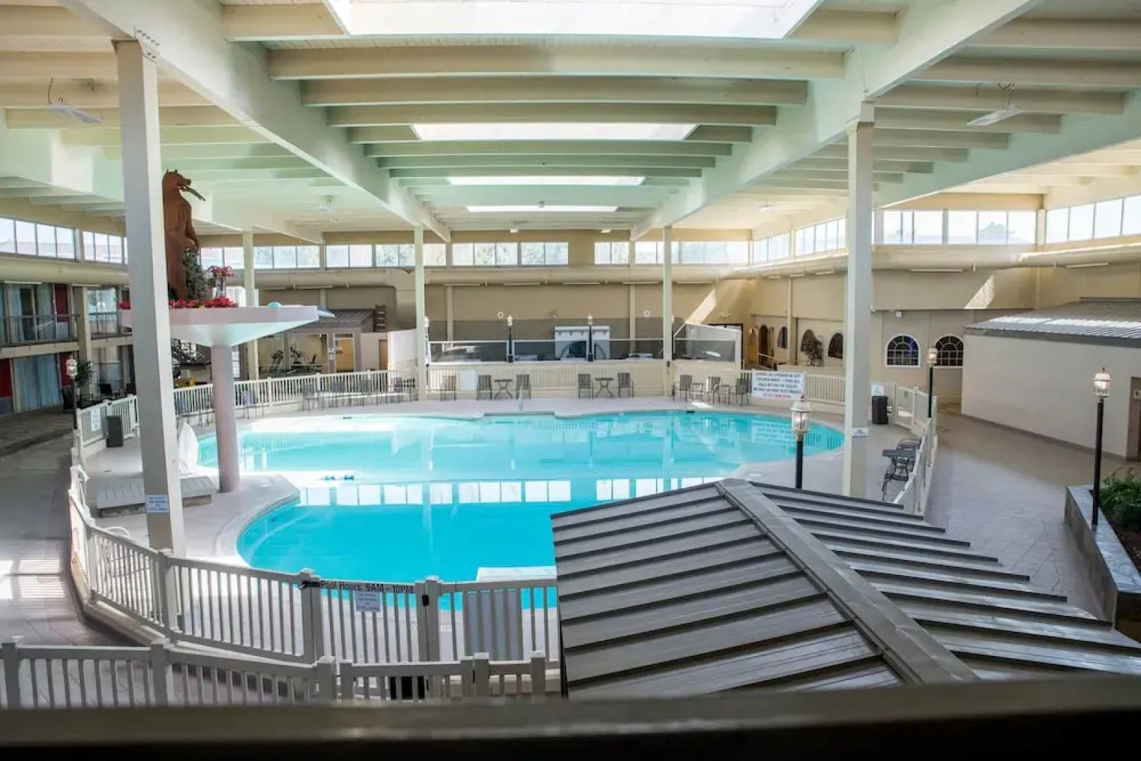 Grand Idaho Inn & Suites