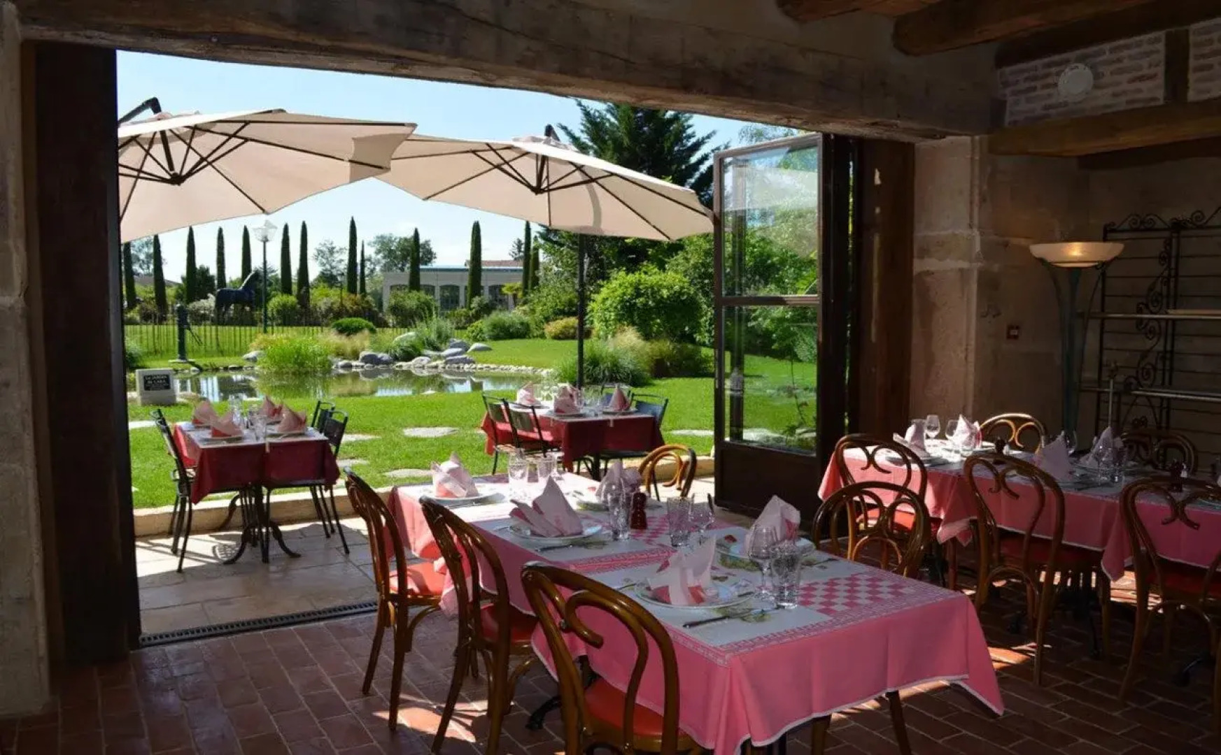 Hôtel Relais & Châteaux Georges Blanc Parc & Spa