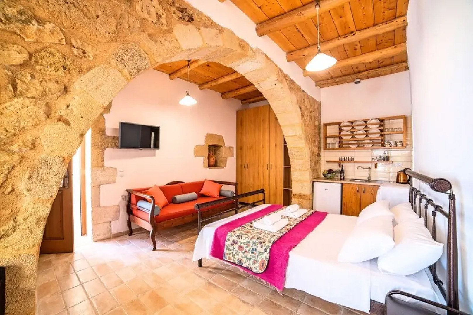 Captain Antonis, Traditional House Close To Chania