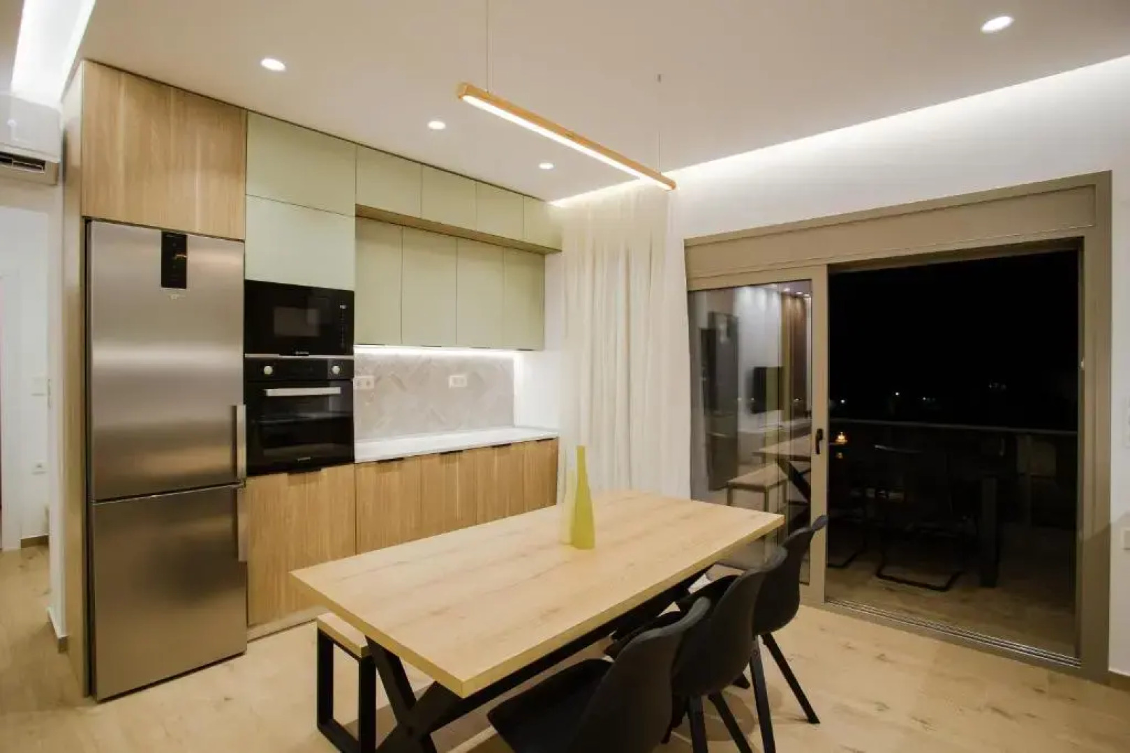 Ikia Seascape At Stegna